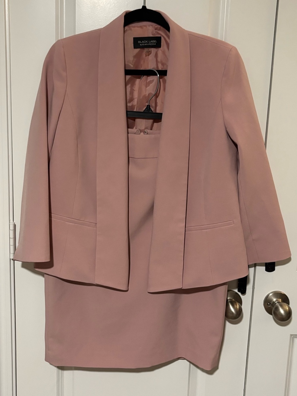 Evan-Picone Black Label Dusty Pink Blazer & Pencil Skirt Suit Size 8